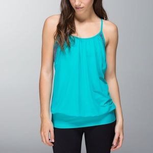 Lululemon No Limits Tank built in shelf bra
